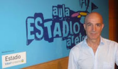 Ángel González