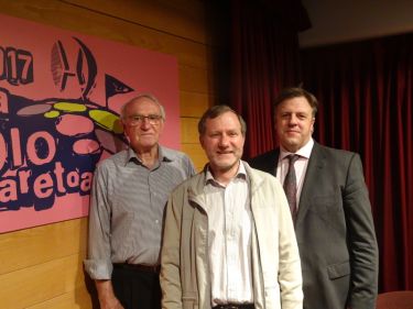 Santiago de Pablo, José A. Apraiz y Fernando Estomba